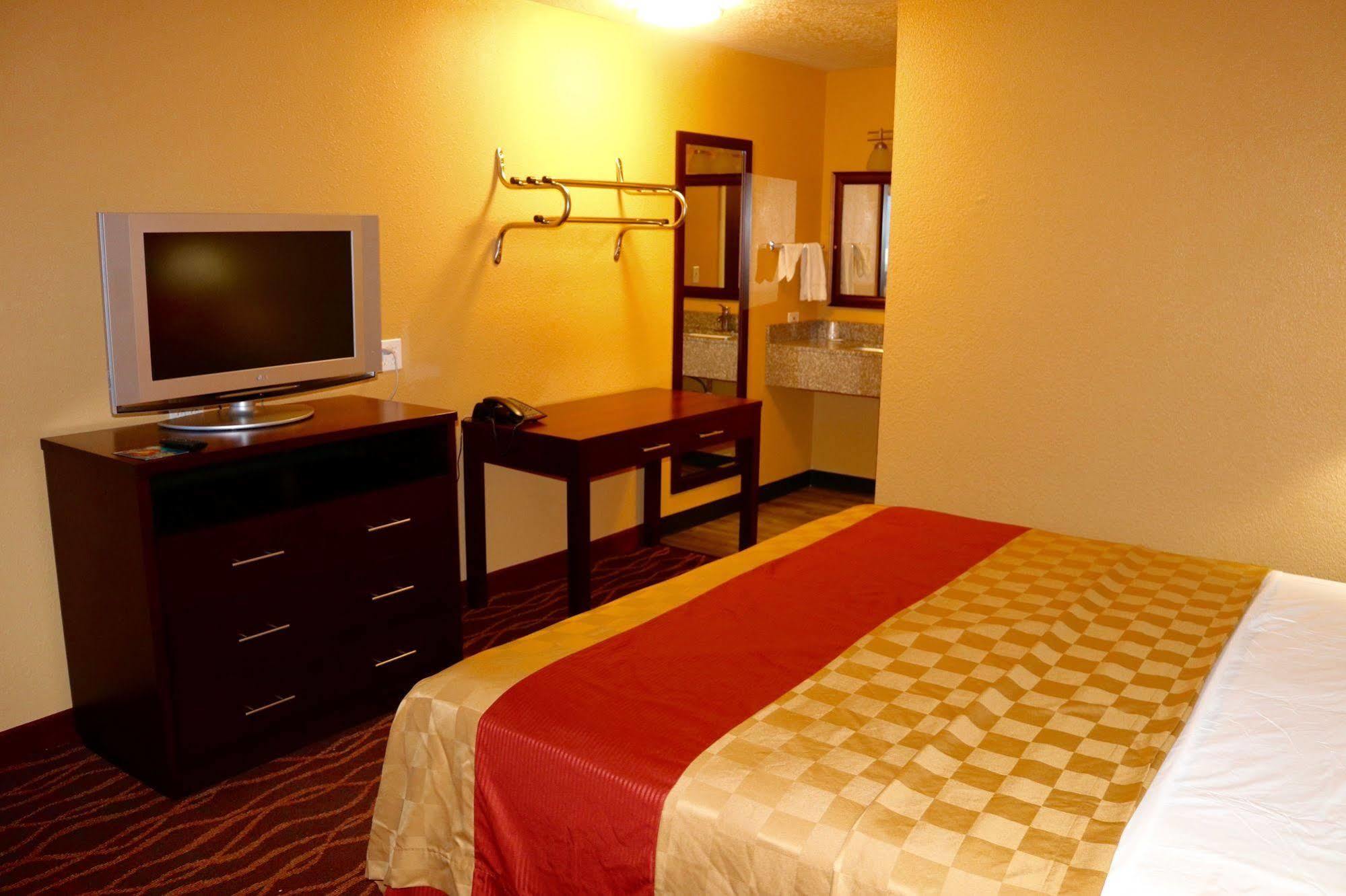 Holiday Lodge - Salem,Or Bagian luar foto